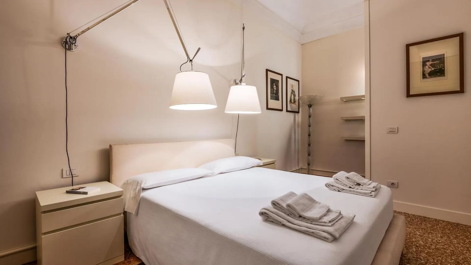 Apartment Domus Verona - Palazzo Lugo Italy