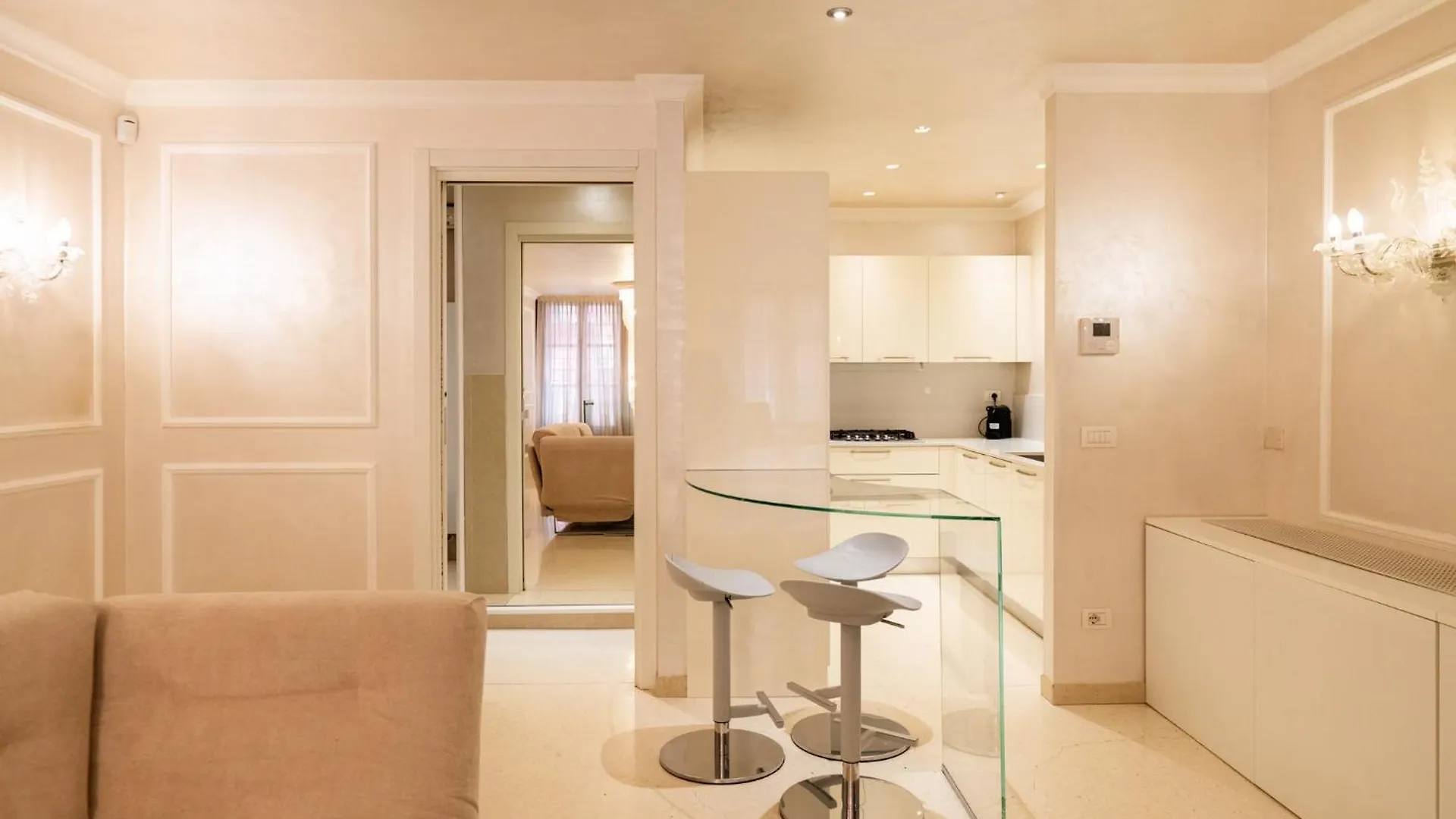 Domus Verona - Palazzo Lugo Apartment