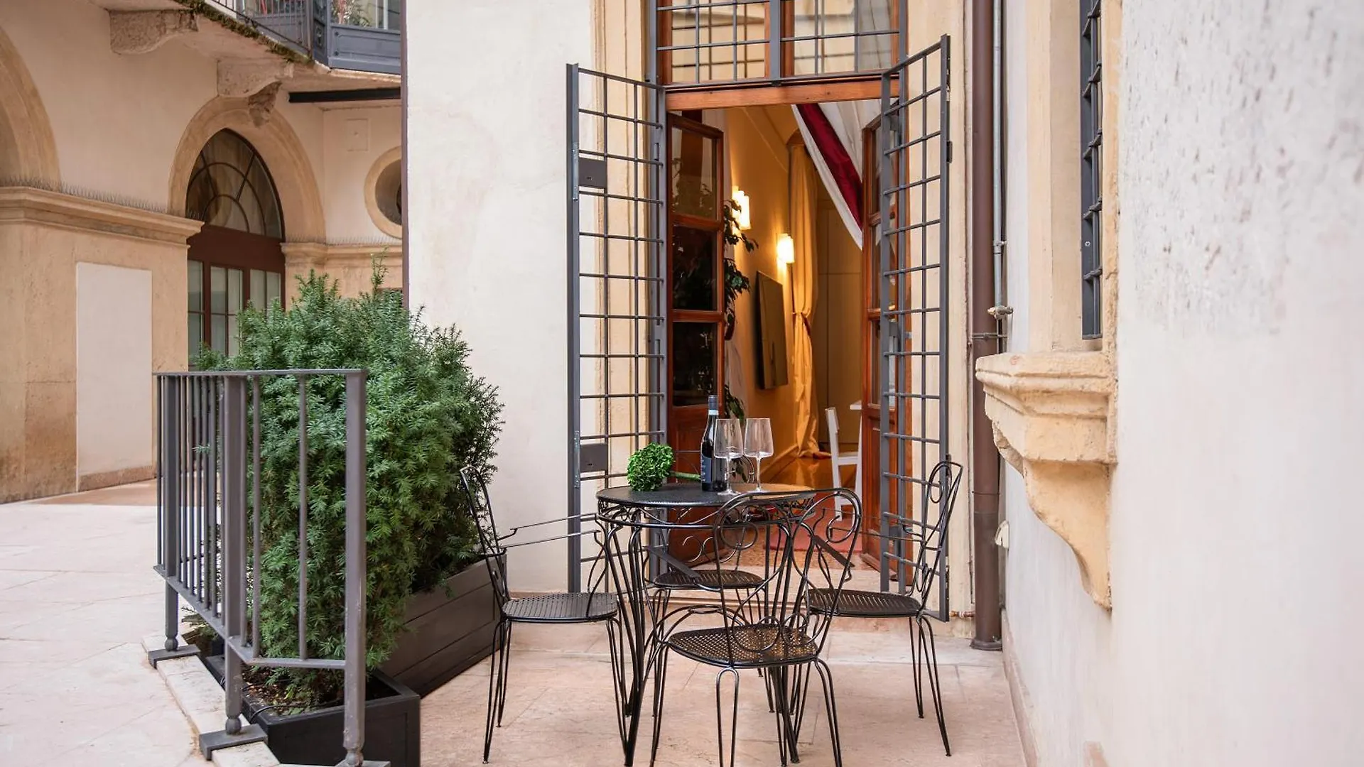 Domus Verona - Palazzo Lugo